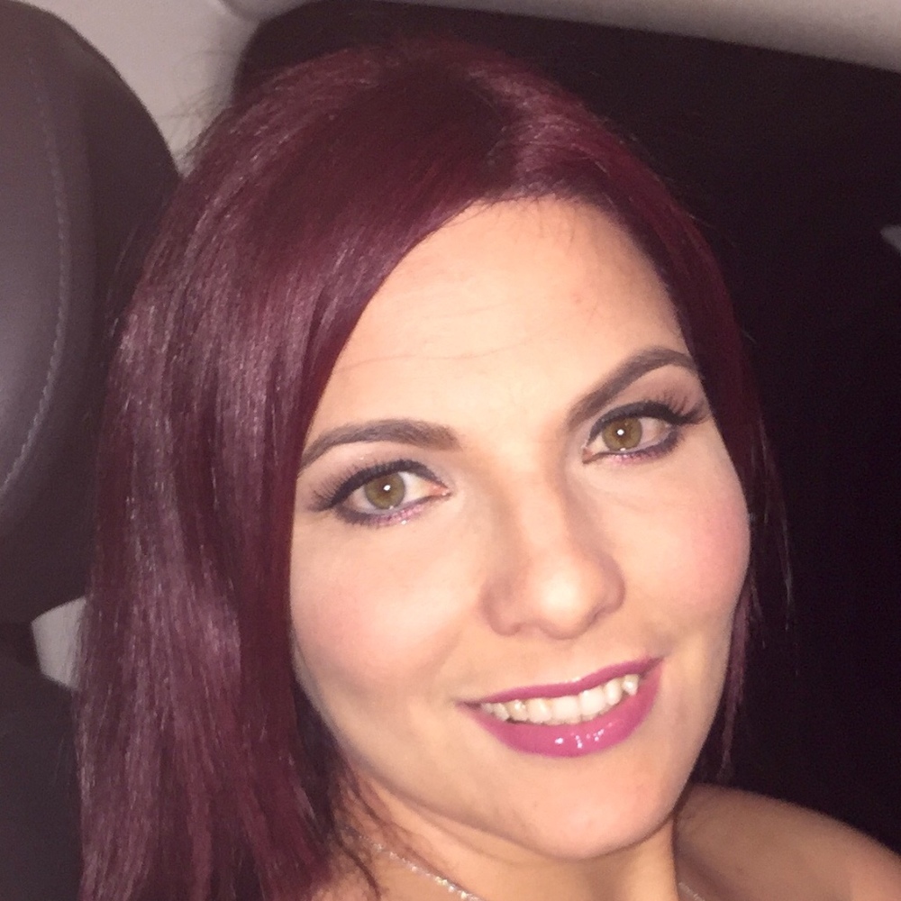 Meet your Posher, Posh